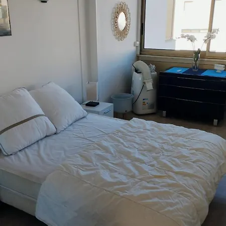 Beautiful 2 Bedrooms In A Private With Sea View Holiday home